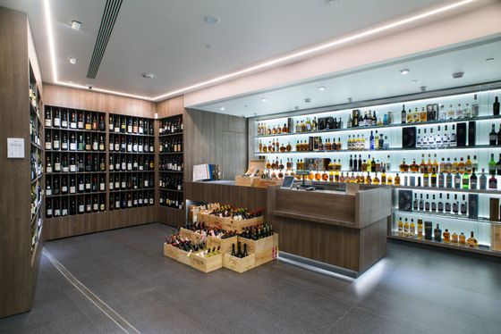 Винотека SimpleWine Башня на Набережной