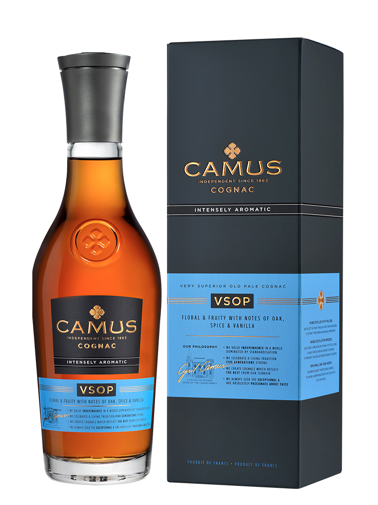 Коньяк Camus VSOP Intensely Aromatic в подарочной упаковке, 0.5л, (154264), Франция, Коньяк, 0.5 л, Камю VSOP, цена 4890 рублей