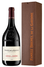 Вино Cotes du Rhone Brunel de la Gardine, (120400), gift box в подарочной упаковке, красное сухое, 2018 г., 0.75 л, Кот дю Рон Брюнель де ля Гардин цена 3990 рублей