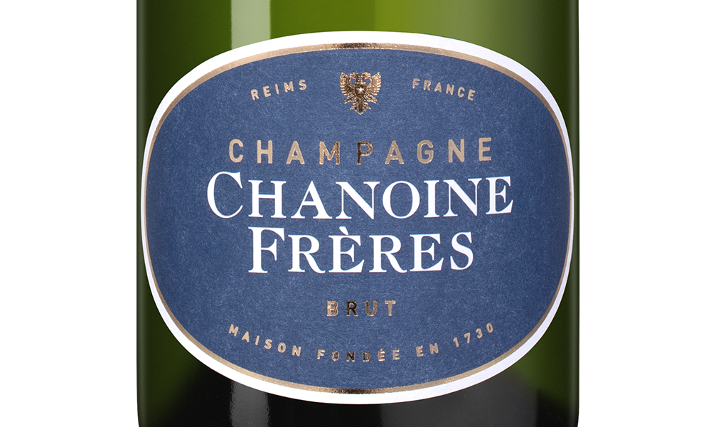 Шампанское Brut в подарочной упаковке, Chanoine Freres, (153818), Франция, Шампань, белое, брют, 0.75 л, Брют, цена 9990 рублей