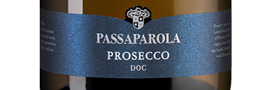 Игристые вина просекко из винограда глера Prosecco Passaparola в подарочной упаковке