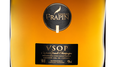 Коньяк Frapin VSOP Grande Champagne 1er Grand Cru du Cognac  в подарочной упаковке, (135047), gift box в подарочной упаковке, V.S.O.P., Франция, 0.5 л, Фрапэн VSOP Гранд Шампань Премье Гран Крю дю Коньяк цена 7790 рублей