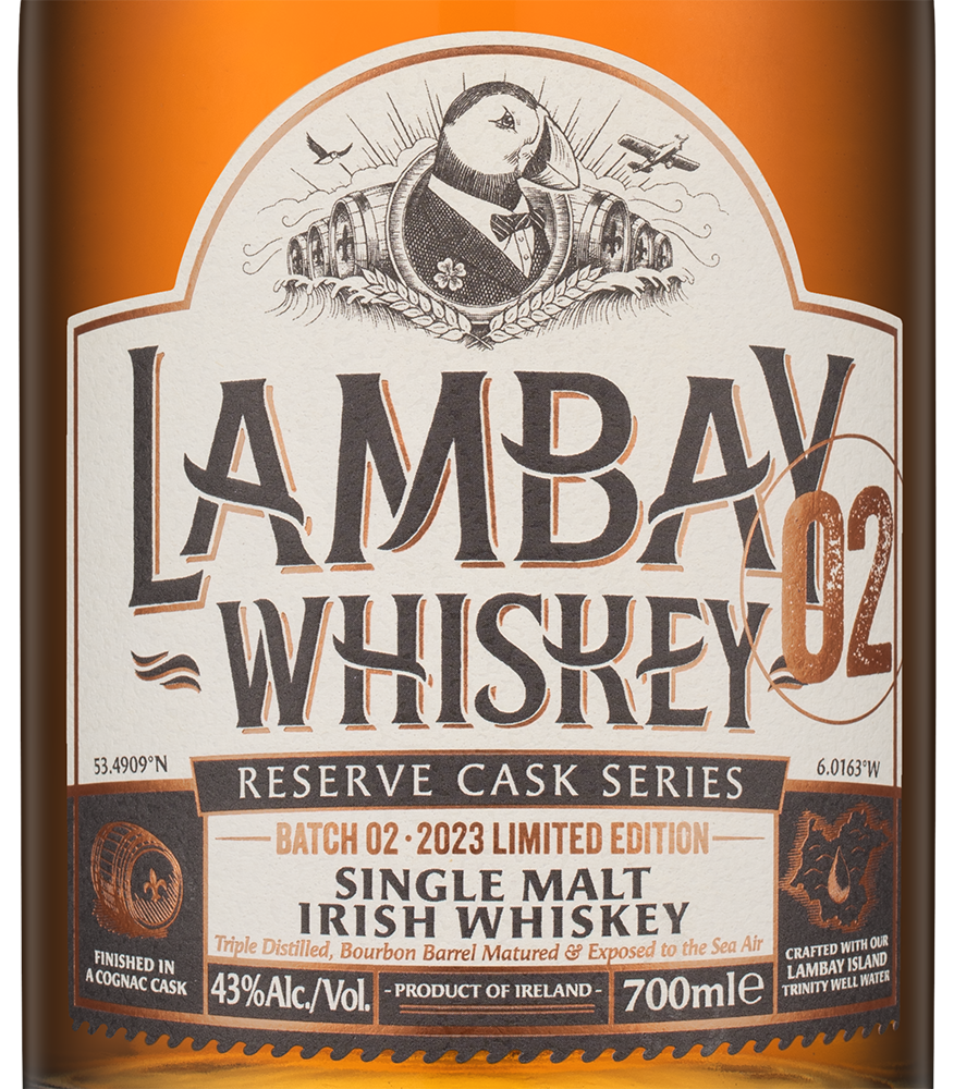 Виски Lambay Single Malt Irish Whiskey в подарочной упаковке, (154944), Ирландия, 0.7 л, Ламбей Сингл Молт Айриш Виски, цена 11543 рублей