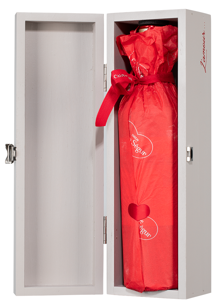 Вино Chateau Calon Segur (Saint-Estephe) в подарочной упаковке, 2015, (153067), Франция, Бордо, красное, сухое, 0.75 л, Шато Калон Сегюр, цена 67490 рублей