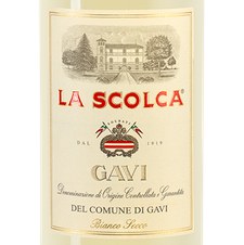 Вино Gavi La Scolca, (121945), белое сухое, 2019 г., 0.75 л, Гави Ла Сколька цена 3690 рублей