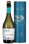Белое игристое вино и шампанское Santa Carolina Brut в подарочной упаковке
