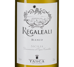 Вино Tenuta Regaleali Bianco, (110813), белое сухое, 2017 г., 0.75 л, Тенута Регалеали Бьянко цена 2290 рублей