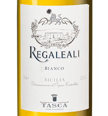 Вино Tenuta Regaleali Bianco, (105508), белое сухое, 2016 г., 0.75 л, Тенута Регалеали Бьянко цена 2290 рублей