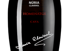 Белое игристое вино и шампанское Cava Nuria Claverol Homenatge Extra Brut в подарочной упаковке