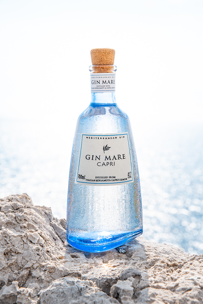 Джин Gin Mare Capri, (134194), Испания, Каталония, 0.7 л, Джин Маре Капри, цена 4990 рублей