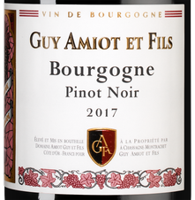 Вино Bourgogne Pinot Noir, (121014), красное сухое, 2017 г., 0.75 л, Бургонь Пино Нуар цена 6490 рублей