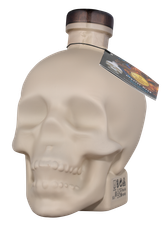 Водка Crystal Head Limited Edition Bone, (145820), 40%, Канада, 0.7 л, Кристал Хэд Лимитед Эдишн Бон Баттл цена 12990 рублей