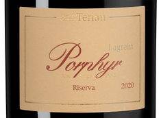 Вино с черничным вкусом Porphyr Lagrein Riserva