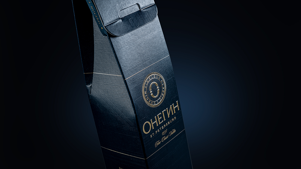 Водка Онегин в подарочной упаковке, 0.5л, (116871), Россия, 0.5 л, Онегин, цена 1590 рублей