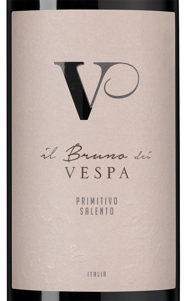 Вино Il Bruno dei Vespa, 2022, (144390), Италия, Апулия, красное, полусухое, 0.75 л, Иль Бруно дей Веспа, цена 3490 рублей