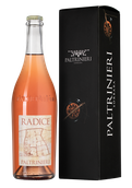 Итальянское игристое вино и шампанское Lambrusco di Sorbara Radice в подарочной упаковке