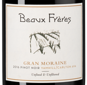 Вино с вкусом черных спелых ягод Beaux Freres Gran Moraine Pinot Noir