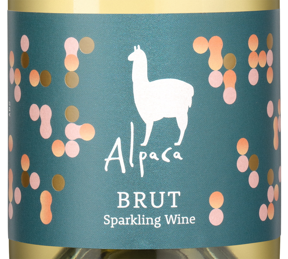Игристое вино Alpaca Brut, Vina San Pedro, (152099), Чили, Центральная Долина, белое, брют, 0.75 л, Альпака Брют, цена 1218 рублей