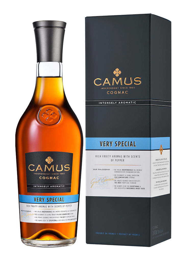 Коньяк Camus VS Intensely Aromatic  в подарочной упаковке, (139219), Франция, Коньяк, 0.7 л, Камю VS, цена 7490 рублей