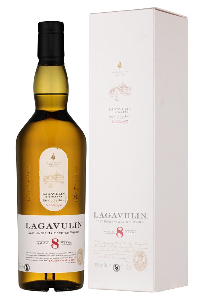 Виски Lagavulin 8 Years в подарочной упаковке, (142826), Шотландия, Айла, 0.7 л, Лагавулин 8 лет, цена 11190 рублей
