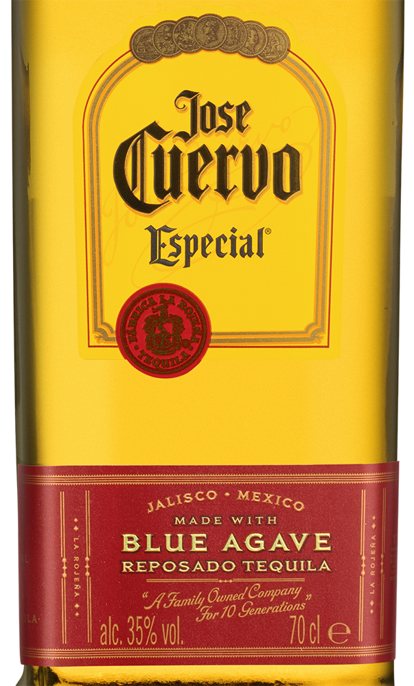 Текила Tequila Jose Cuervo Especial Reposado, (155517), Мексика, Халиско, 0.7 л, Эспесьяль Репосадо, цена 1813 рублей