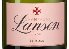 Розовое игристое вино и шампанское Le Rose Brut в подарочной упаковке