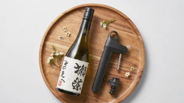 Главный хранитель свежести: система Coravin Pivot+ для саке и вина
