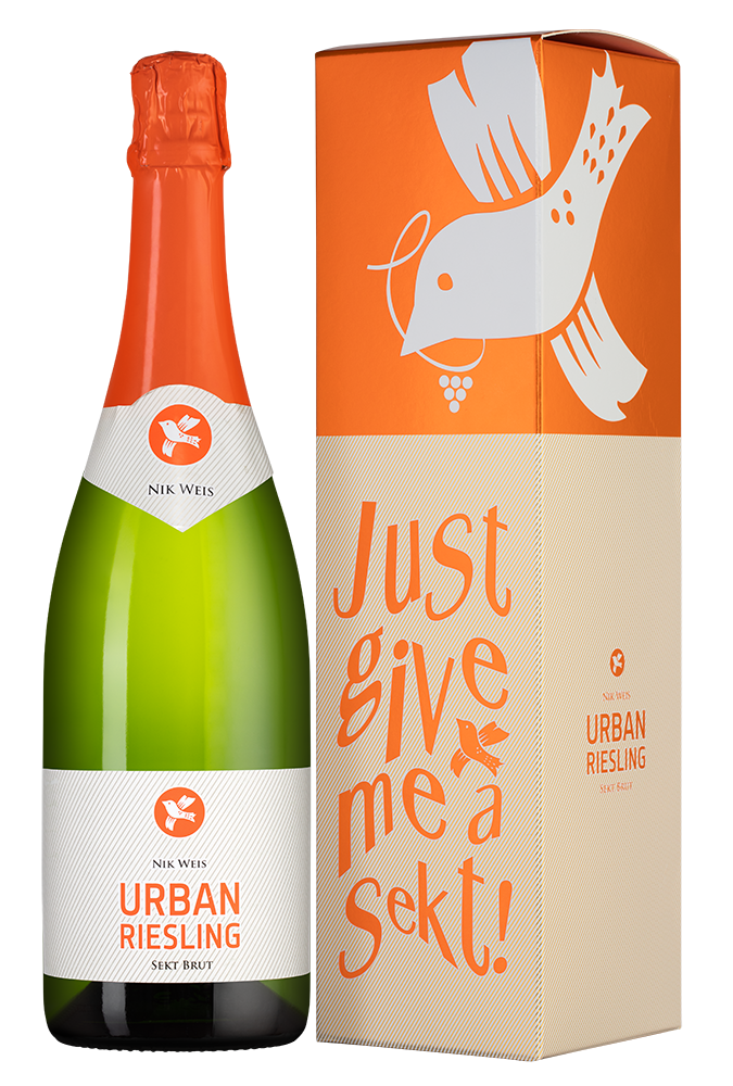 Игристое вино Urban Riesling Sekt в подарочной упаковке, Nik Weis St. Urbans-Hof, (148814), Германия, белое, брют, 0.75 л, Урбан Рислинг Зект, цена 2990 рублей