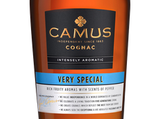 Camus VS Intensely Aromatic