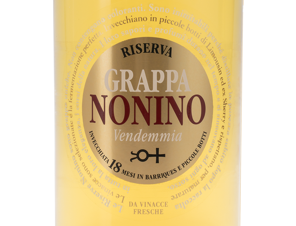 Граппа Grappa Vendemia Riserva di Annata в подарочной упаковке, (143891), Италия, Фриули-Венеция-Джулия, 0.7 л, Граппа Вендемия Ризерва ди Анната, цена 6990 рублей