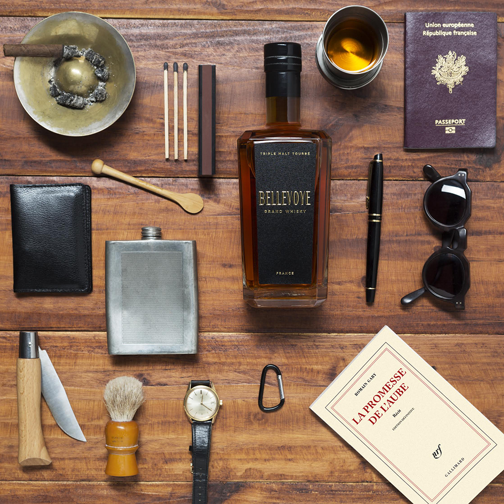 Виски Bellevoye Edition Tourbee в подарочной упаковке, (138363), Франция, 0.7 л, Бельвуа Эдисьон Турбэ, цена 14990 рублей