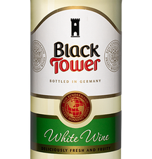Вино Black Tower Heritage White, (108028), белое полусладкое, 0.75 л, Блэк Тауэр Херитэдж Уайт цена 740 рублей