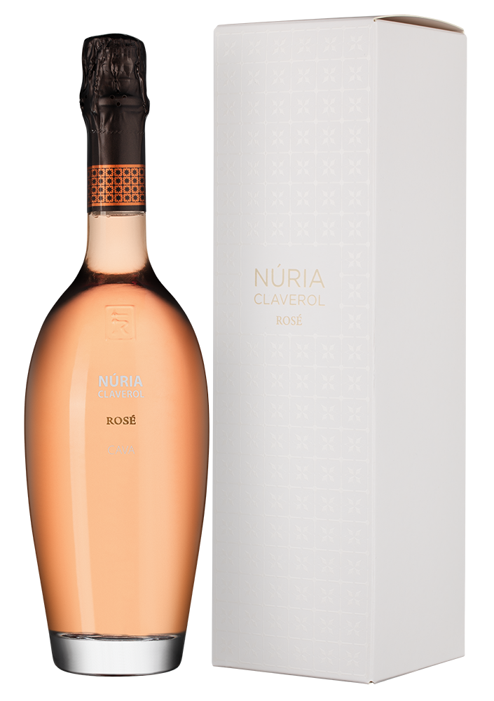 Игристое вино Cava Nuria Claverol Rose в подарочной упаковке, Bodegues Sumarroca, 2018, (155771), Испания, Каталония, розовое, экстра брют, 0.75 л, Кава Нурия Клавероль Розе, цена 8990 рублей