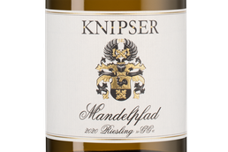 Вино с вкусом белых фруктов Riesling Mandelpfad GG