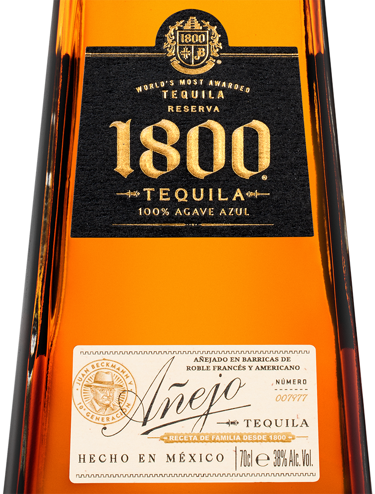 Текила Tequila Reserva 1800 Anejo, (155523), Мексика, Халиско, 0.7 л, Ресерва 1800 Аньехо, цена 7290 рублей