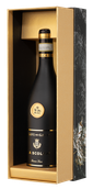 Вино Gavi dei Gavi (special black bottle) в подарочной упаковке