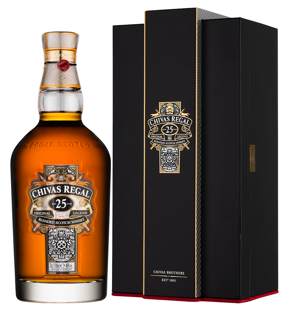 Виски Chivas Regal 25 Years Old в подарочной упаковке, (147005), Шотландия, 0.7 л, Чивас Ригал 25 Лет, цена 48990 рублей