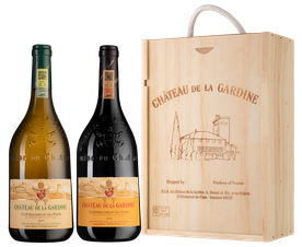 Вино Набор Chateau de la Gardine, (120298), 0.75 л, Набор вин Шато де ля Гардин: Шатонеф-дю-Пап Руж 2016, Блан 2017 цена 22750 рублей