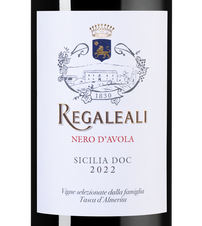 Вино Tenuta Regaleali Nero d'Avola, (146912), красное сухое, 2022 г., 0.75 л, Тенута Регалеали Неро д'Авола цена 2390 рублей