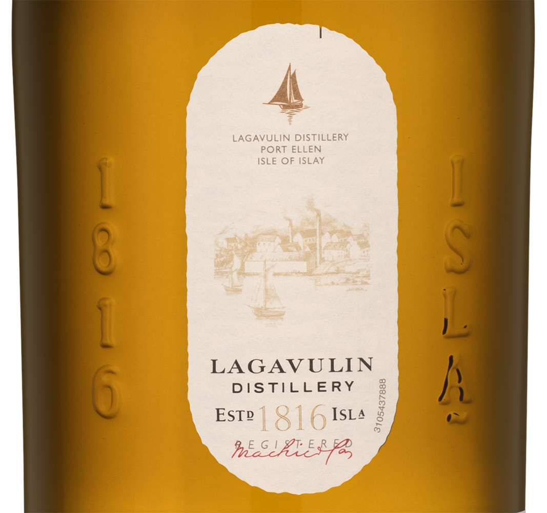 Виски Lagavulin 8 Years в подарочной упаковке, (142826), Шотландия, Айла, 0.7 л, Лагавулин 8 лет, цена 11190 рублей