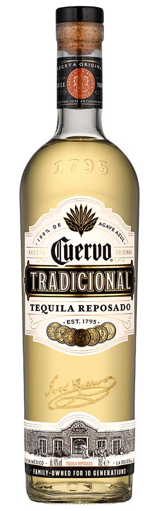 Текила Tequila Cuervo Tradicional Reposado, (155520), Мексика, Халиско, 0.7 л, Традисьональ Репосадо, цена 5190 рублей