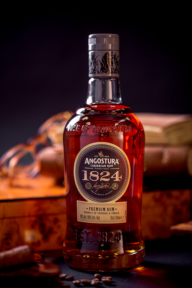 Ром Angostura 1824 Aged 12 Years, (159574), Тринидад и Тобаго, 0.7 л, Ангостура 1824 Эйджд 12 Лет, цена 12490 рублей