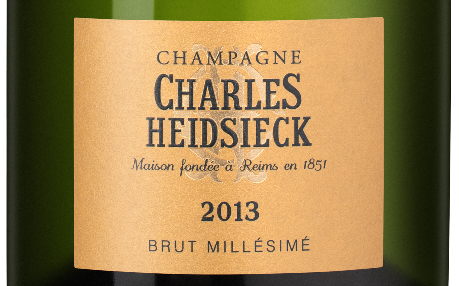 Шампанское Brut Millesime в подарочной упаковке, Charles Heidsieck, 2013, (148621), Франция, Шампань, белое, брют, 0.75 л, Брют Миллезим, цена 34990 рублей