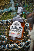 Крепкие напитки Lambay Malt Irish Whiskey в подарочной упаковке