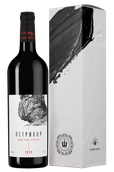 Вино Саперави Петрикор красное в подарочной упаковке