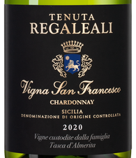 Вино Tenuta Regaleali Chardonnay Vigna San Francesco, (140816), белое сухое, 2020 г., 0.75 л, Тенута Регалеали Шардоне Винья Сан Франческо цена 9990 рублей