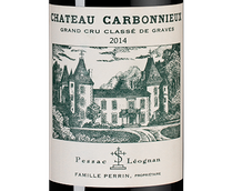 Вино с оттенками засахаренных ягод Chateau Carbonnieux Rouge