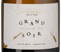Игристые вина из винограда Пино Нуар Champagne Grand Soir