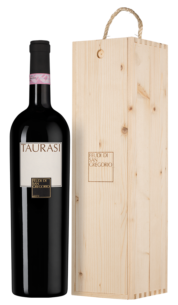 Вино Taurasi в подарочной упаковке, Feudi di San Gregorio, 2019, 1.5л, (145986), Италия, Кампания, красное, сухое, 1.5 л, Таурази, цена 19990 рублей