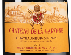 Вино Chateauneuf-du-Pape Cuvee Tradition Rouge, (125456), красное сухое, 2018 г., 0.75 л, Шатонеф-дю-Пап Кюве Традисьон Руж цена 9990 рублей